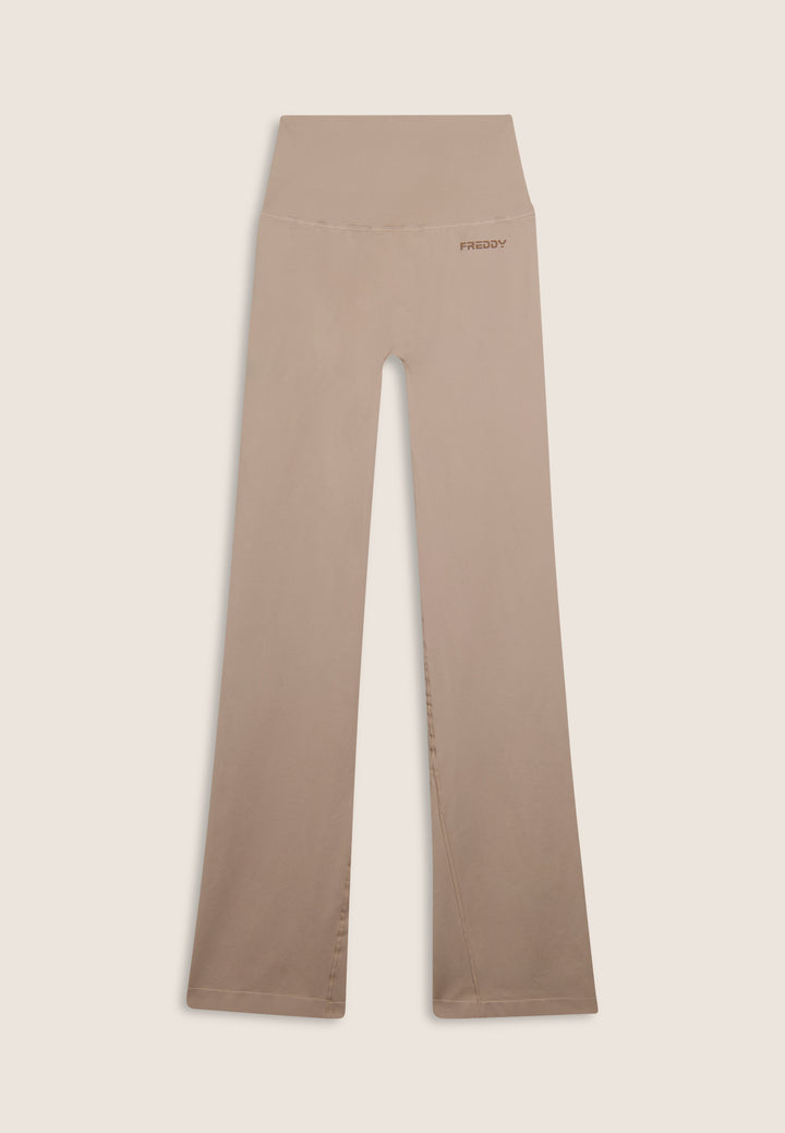 F25WSMP2-Z41 Flared Legging met Super Hoge Taille in Ribstructuur