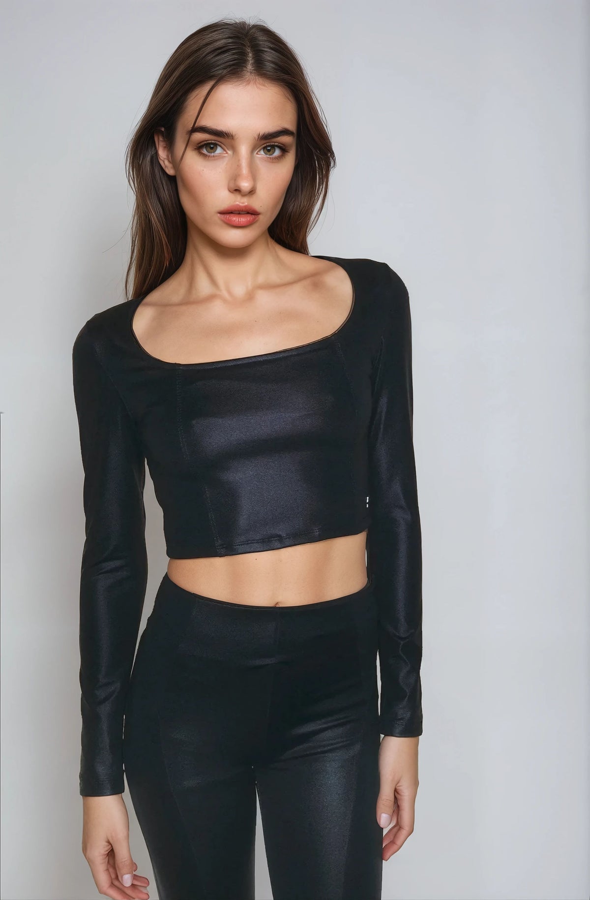 (WRUP2HF439-N1) High Waist WR.UP® in Shiny Coated D.I.W.O. enlarged