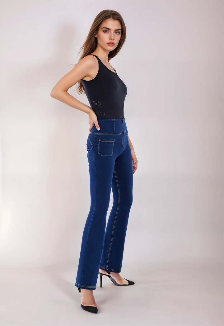 WRUP11HF250-J0Y Blauwe WR.UP® Flared Jeans met een Hoge Taille en Patch Pockets