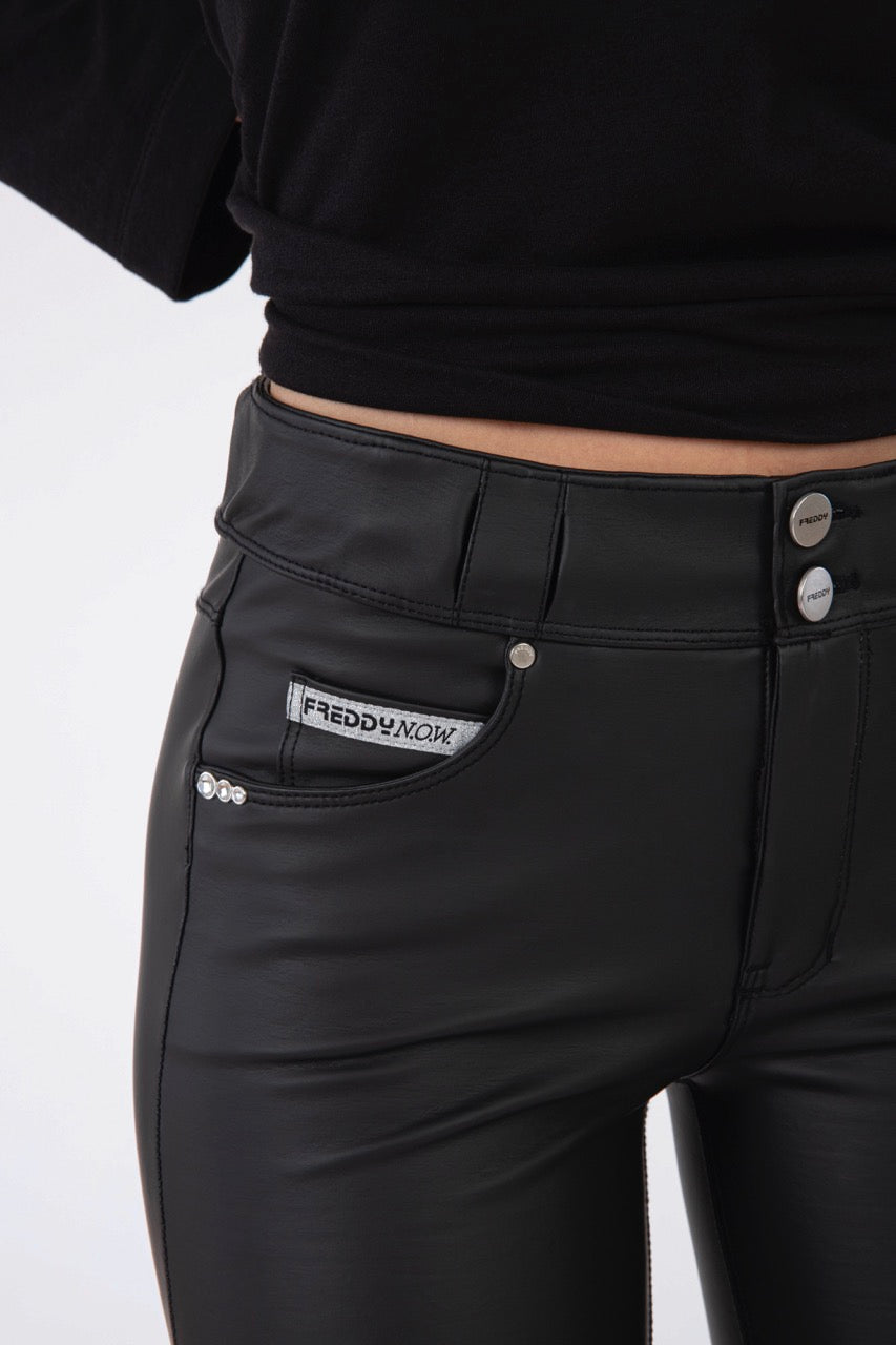 (NOW1MC006PREC-N) Jean skinny NOW® taille mi-haute en similicuir agrandi