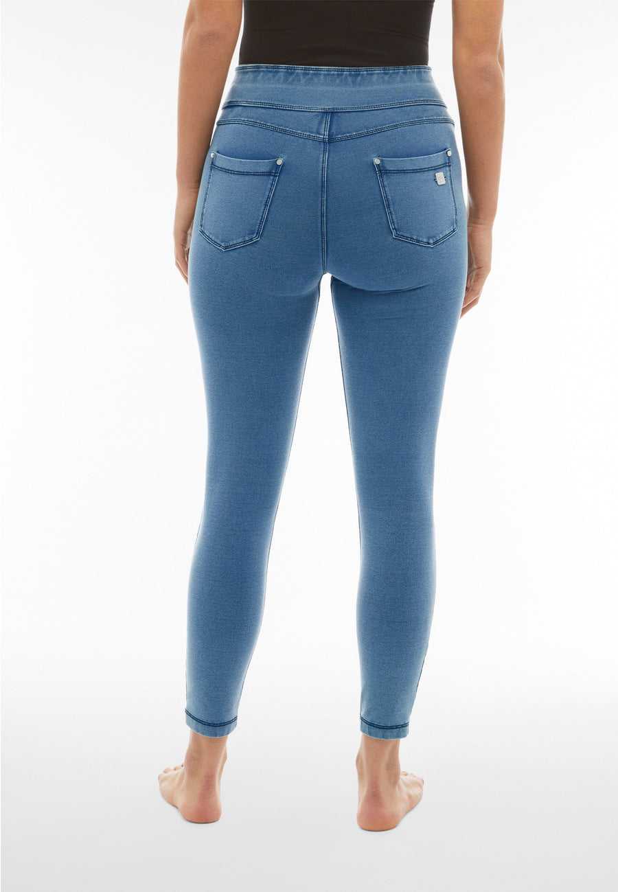N.O.W.®  Yoga Pants Mid Waist in Ankle Length another view