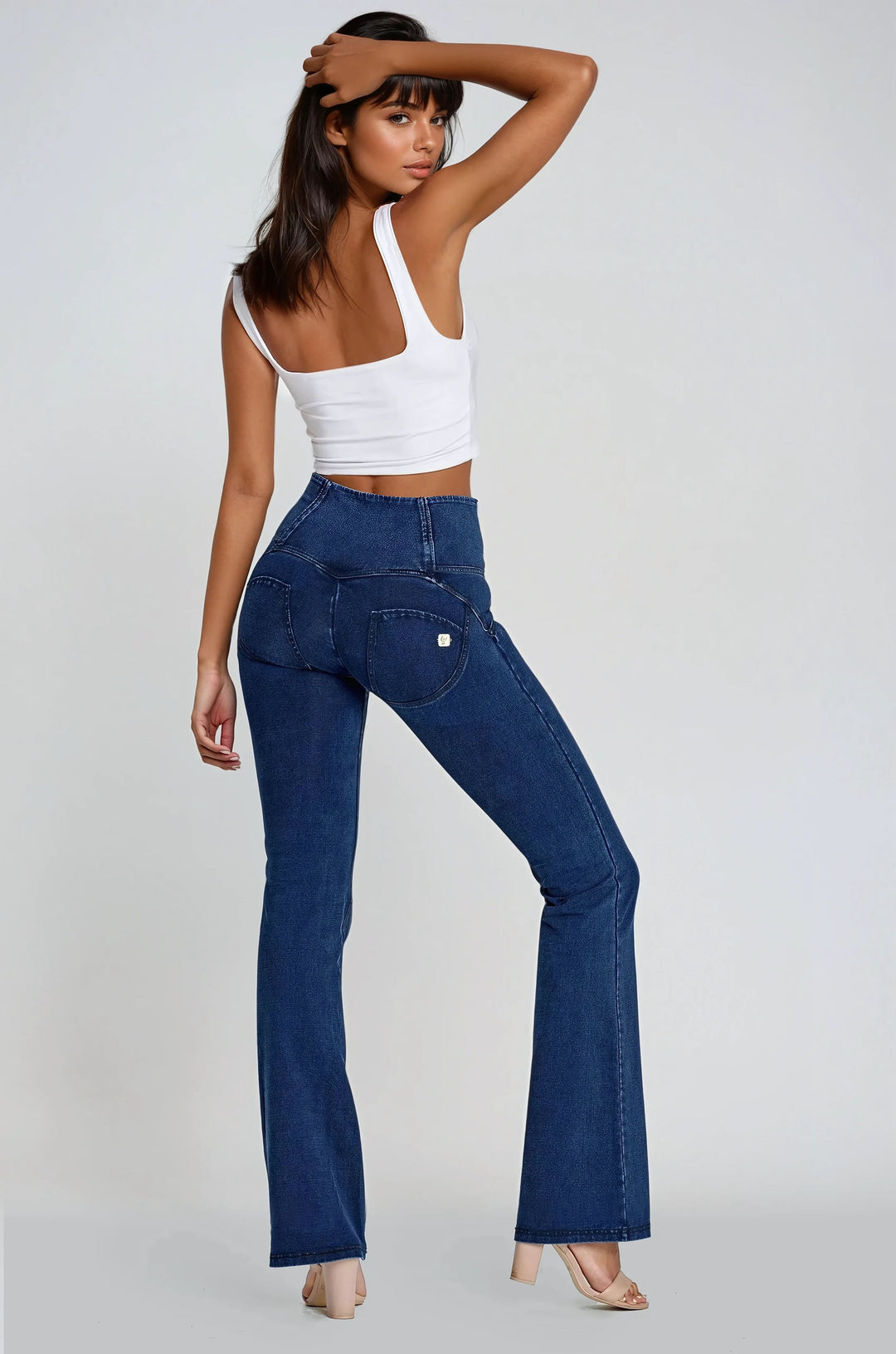 (WRUP11BHC002ORG-J0B) Blauwe WR.UP® Flared Jeans met een Hoge Taille en Knoopsluiting