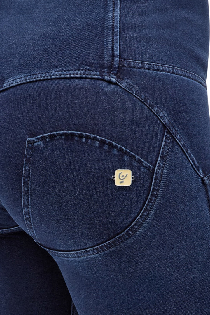 (WRUP11BHC002ORG-J0B) Blauwe WR.UP® Flared Jeans met een Hoge Taille en Knoopsluiting