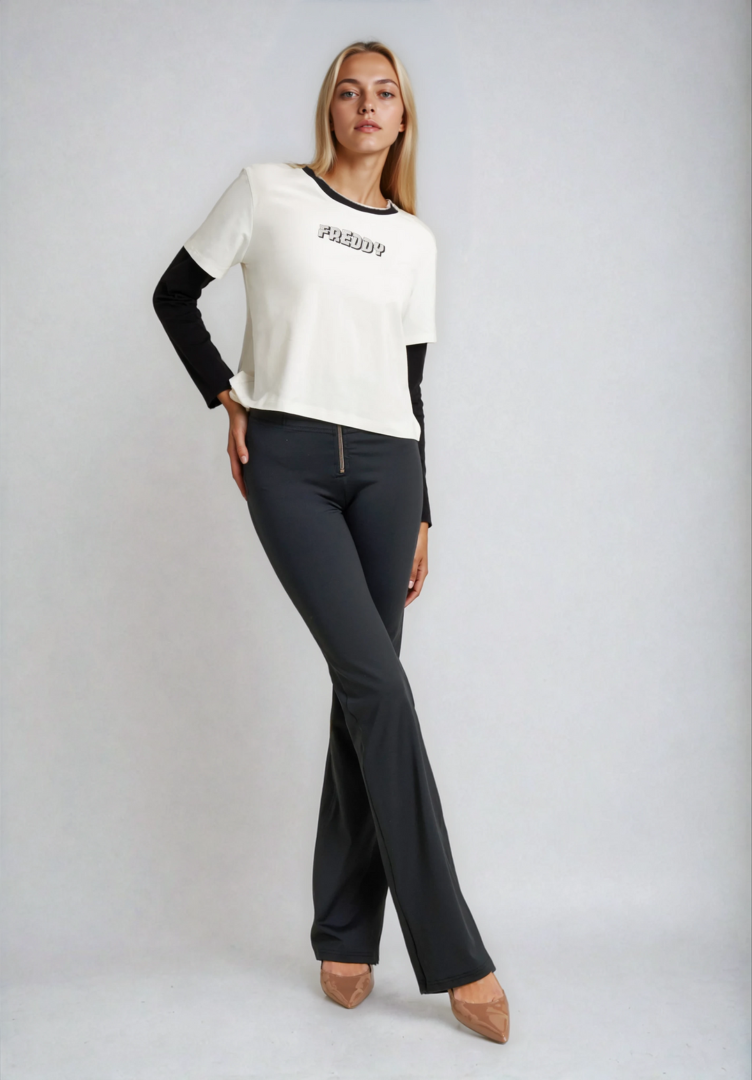 (WRUP11HF2526-N) D.I.W.O. stretch Flare Fit Black pant