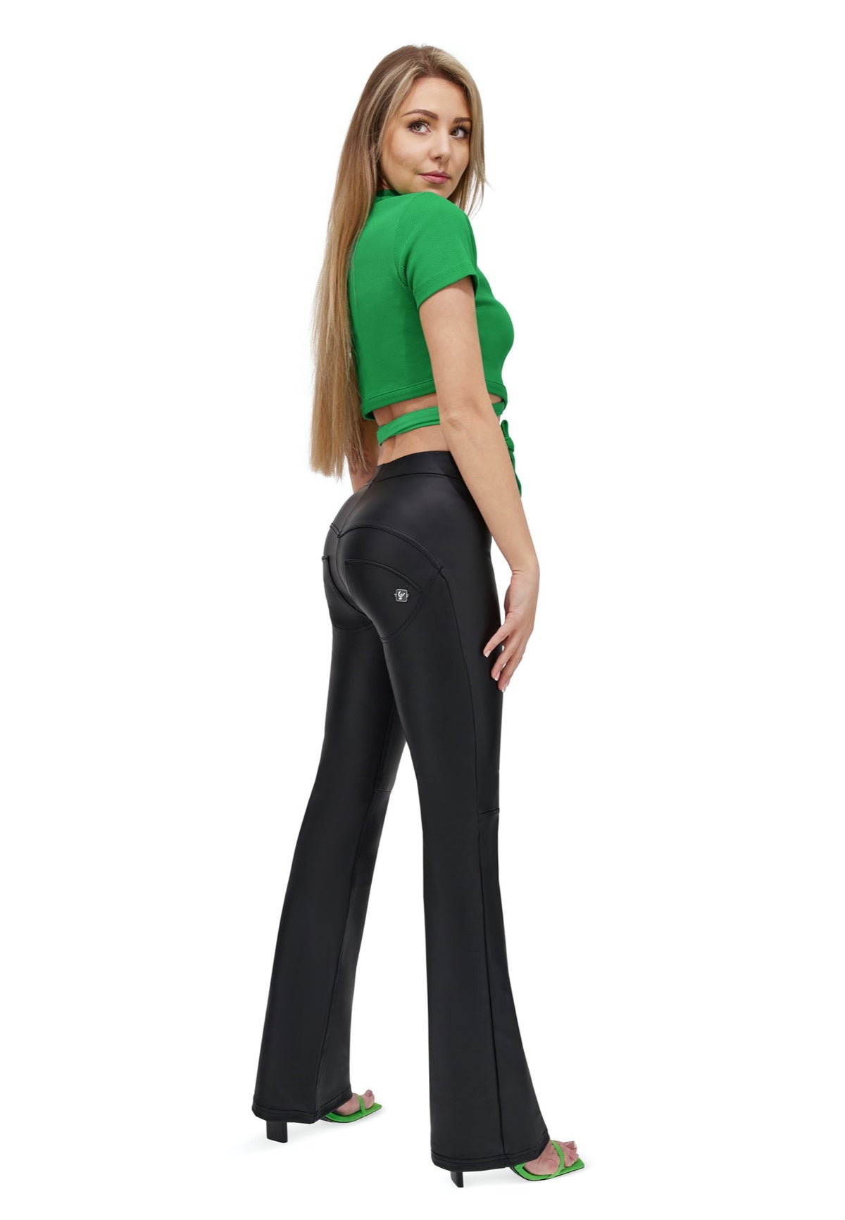 (WRUP11HS314-N)  Flare Leather Look Hoge Taille WR.UP® met Wijde Pijp en Stoere Stiksels enlarged