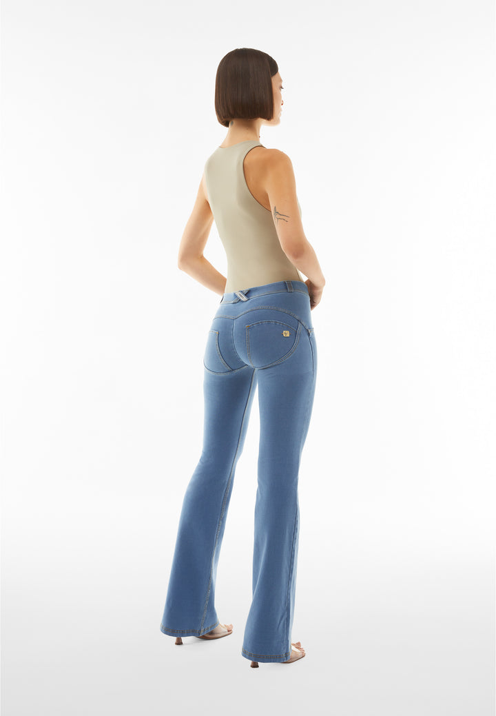 WRUP11RC002ORG-J4B ♥ Flared Denim Look Wr.Up® met een Regular Waist ♥