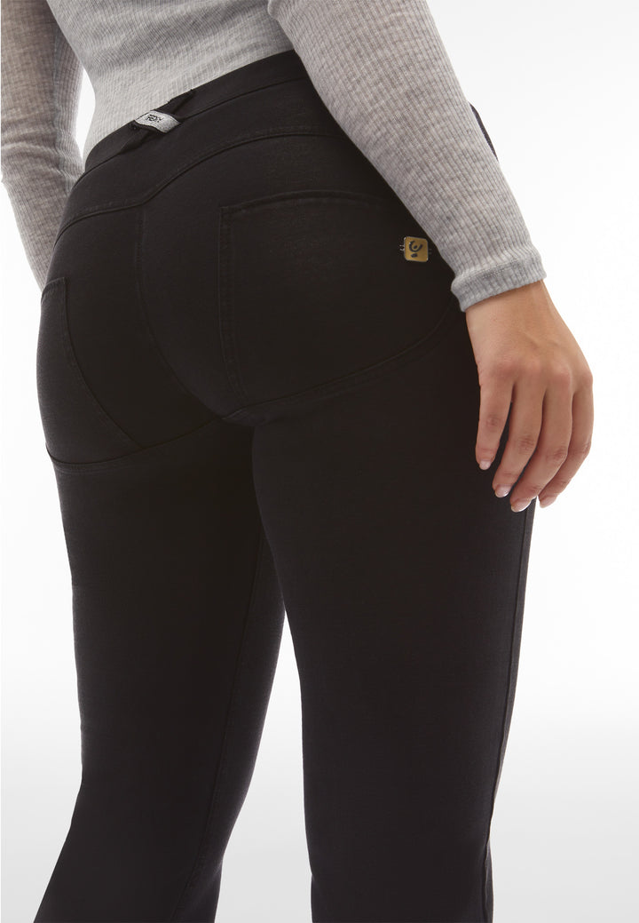 (WRUP11RC002ORG-J7N) ♥ Flared Denim Look Wr.Up® met een Regular Waist ♥