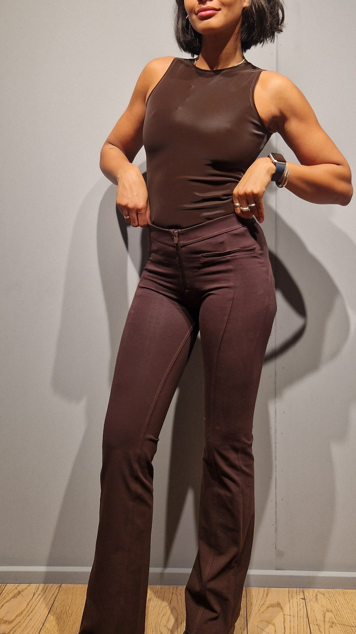 (WRUP11RMF2521-M113) Organic Cotton Heavy Jersey stretch Flare Fit Brown pant