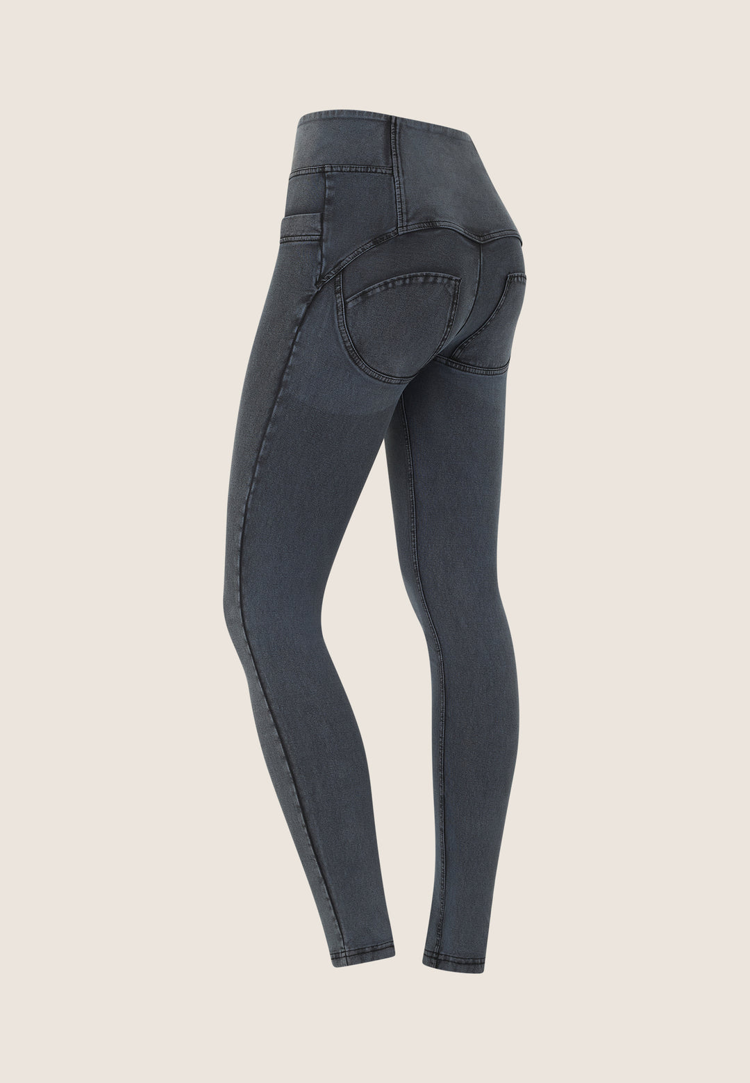(WRUP1BHF405-J172B) High Waist WR.UP® Jeans met Knoopsluiting in Mooie Denim Washing
