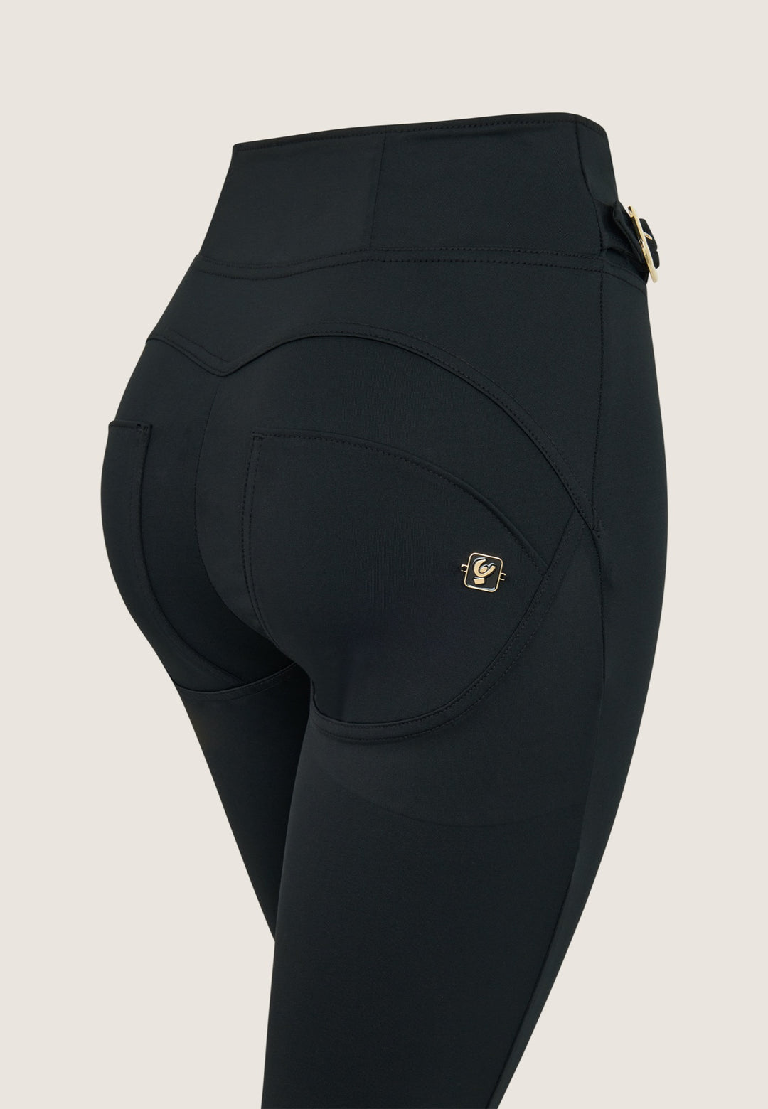 (WRUP1HF469-N) Hoge Taille WR.UP® in D.I.W.O. met Riempjes in de Zij