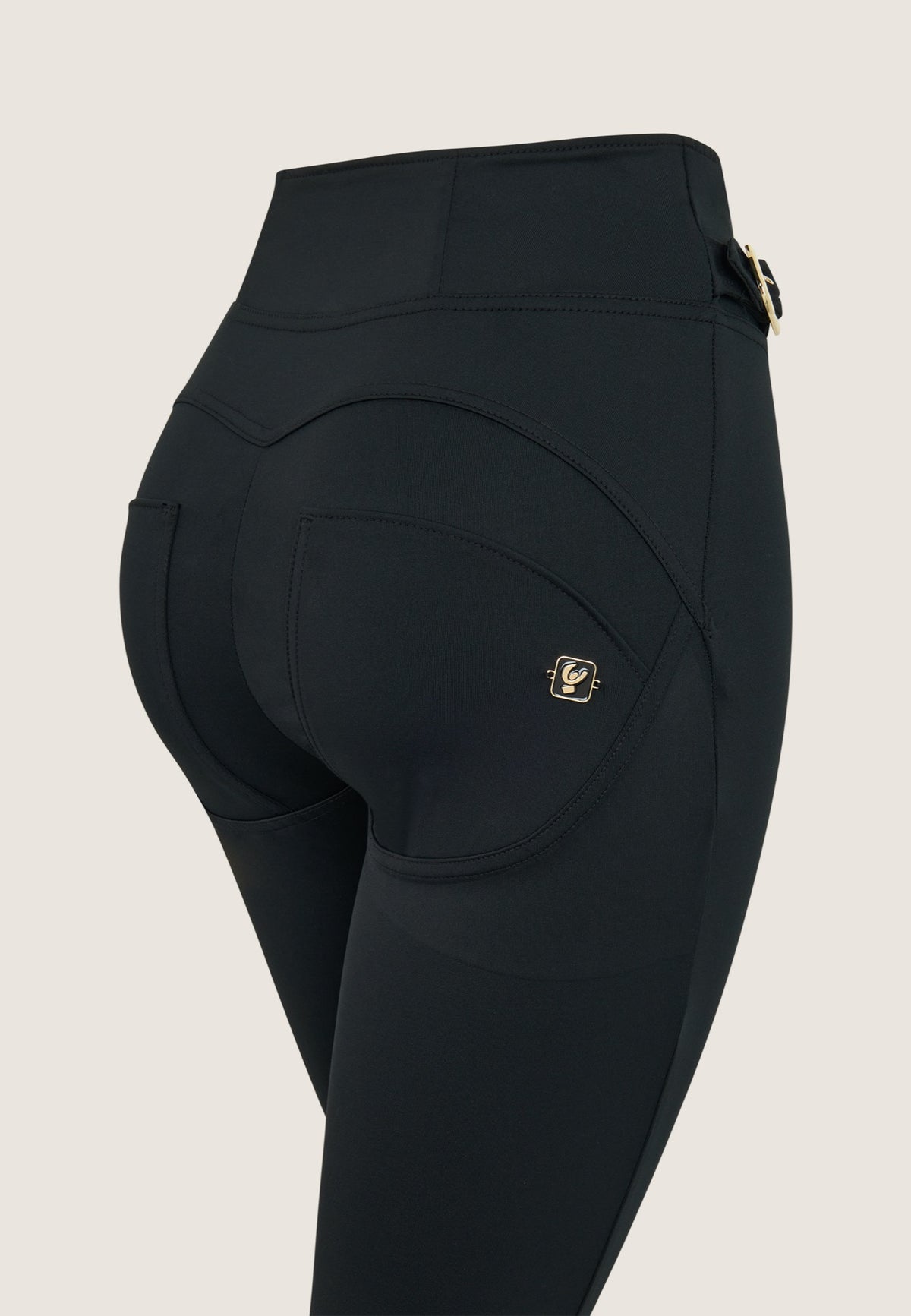 (WRUP1HF469-N) Hoge Taille WR.UP® in D.I.W.O. met Riempjes in de Zij enlarged