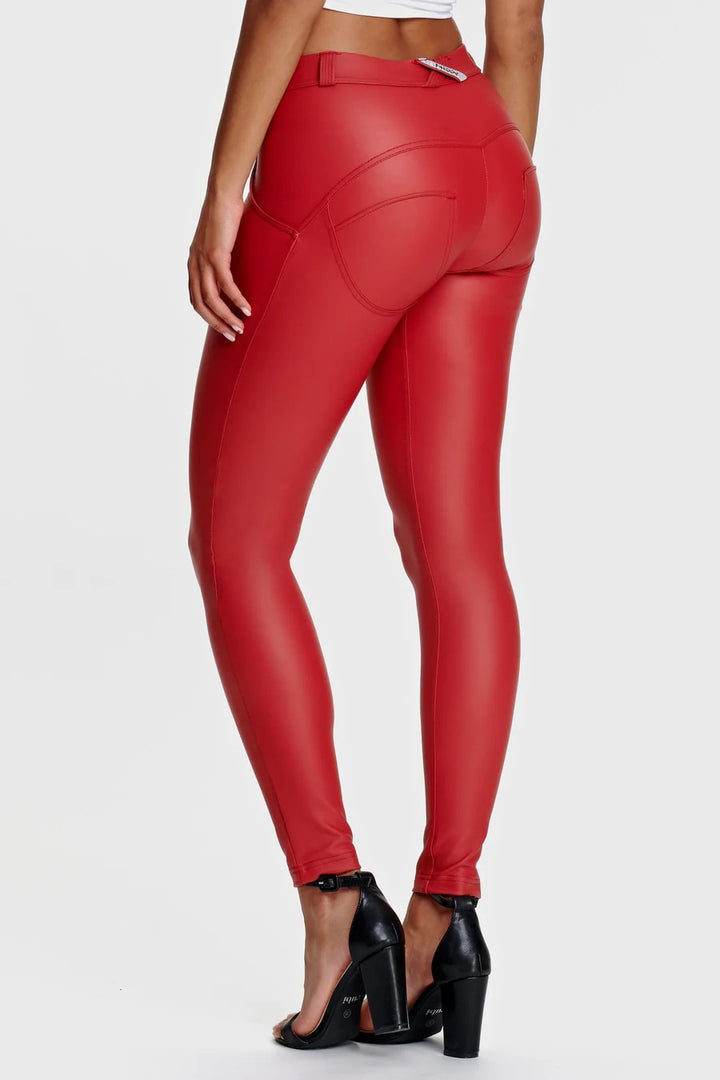 (WRUP1RC006P-R68) Leather Look WR.UP® in Regular Waist