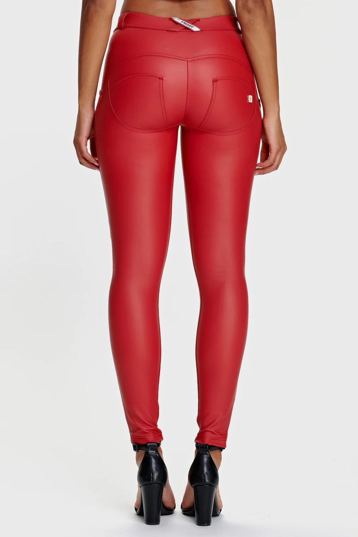 (WRUP1RC006P-R68) Leather Look WR.UP® in Regular Waist