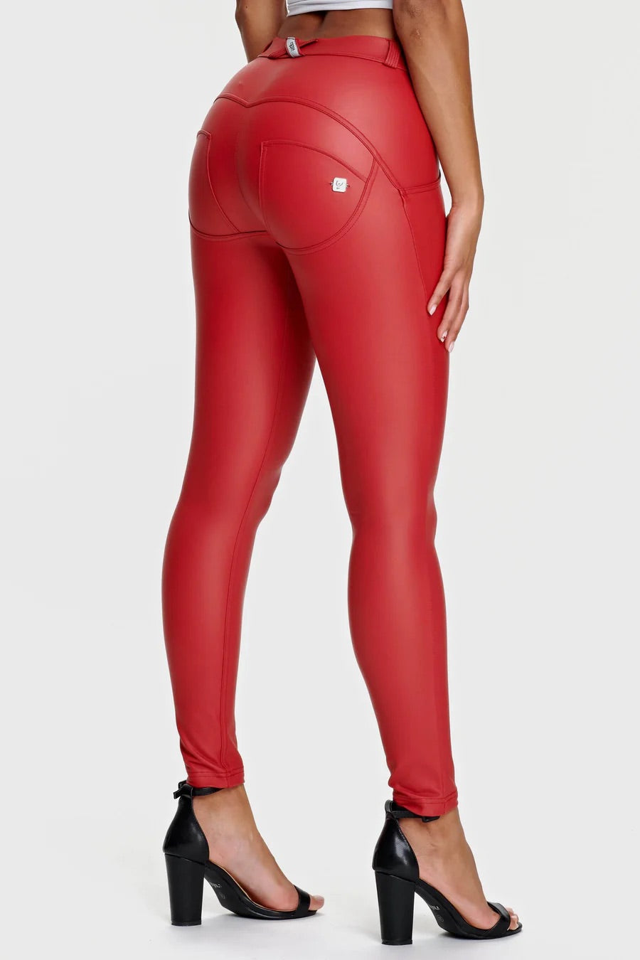 (WRUP1RC006P-R68) Pantalon WR.UP® aspect cuir, taille standard agrandi