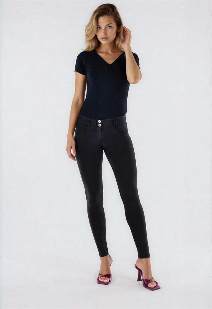 WRUP1RS271-J7N Zwarte WR.UP® Regular Waist in Super Soft Tencel