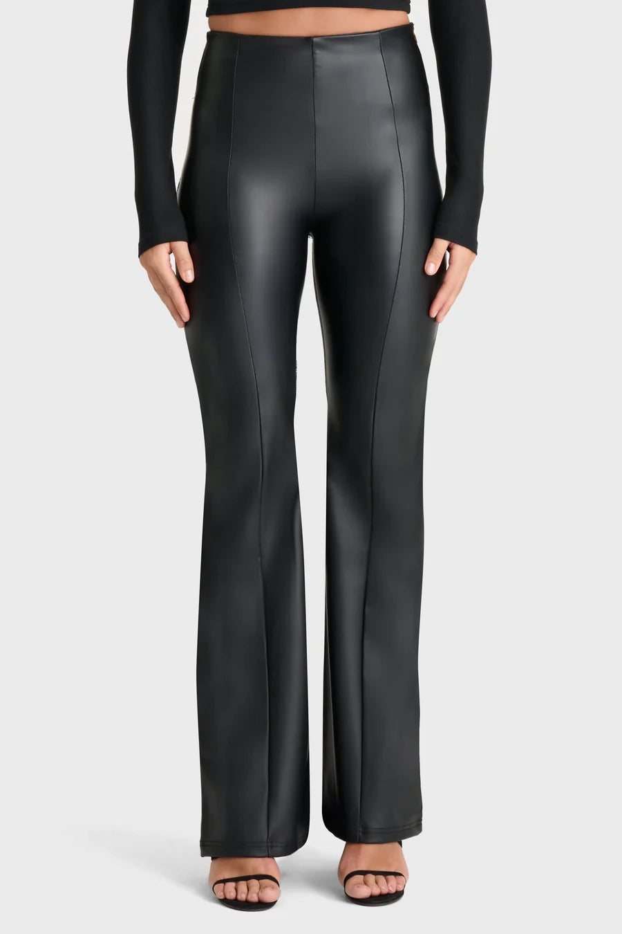 (WRUP29SHF307-N) Flared Leather Look WR.UP® en een Super Hoge Taille ♥
