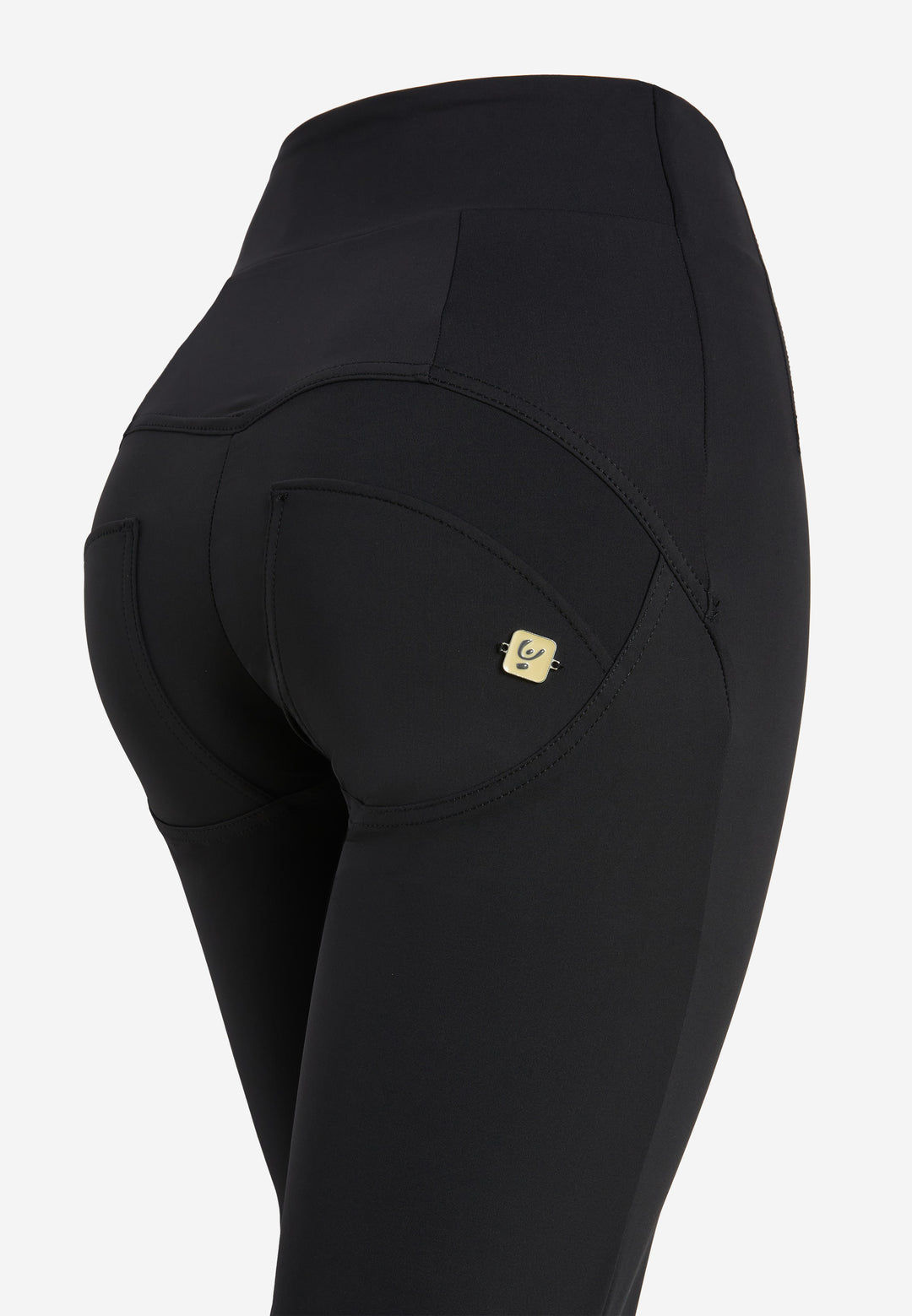 (WRUP29SHS426-N) Super High Waist WR.UP® Flared in D.I.W.O.® Pro