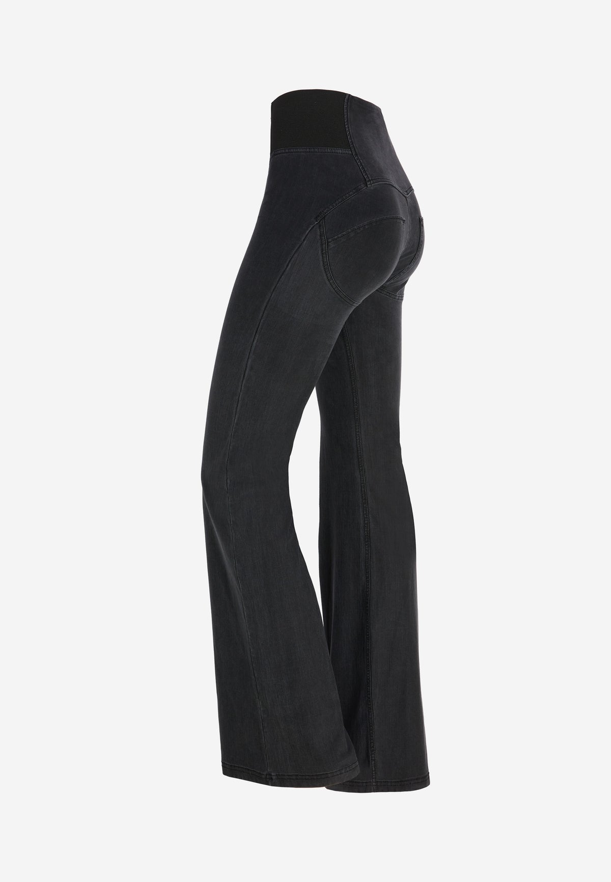 (WRUP29SHS443-J7N) Jean évasé WR.UP® taille très haute avec ceinture en Tencel doux agrandi