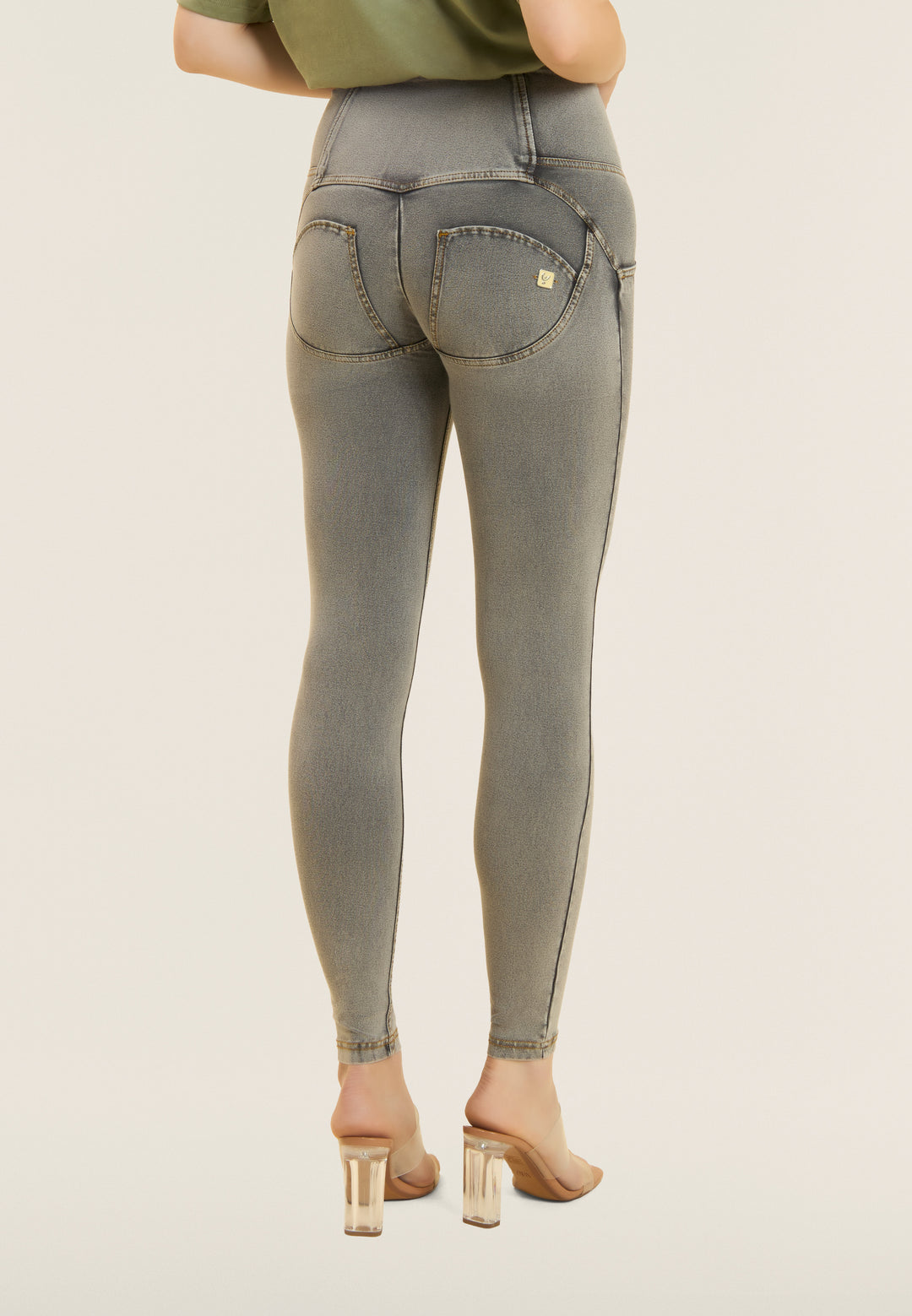 (WRUP2BHC002ORG-J3Y) Denim Look WR.UP® met Hoge Taille en Knoopsluiting