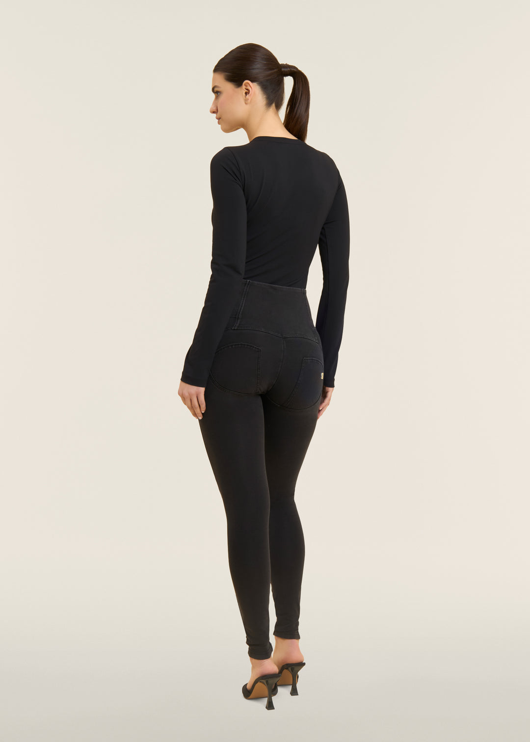 (WRUP2BHC002ORG-J7N) Denim Look WR.UP® met Hoge Taille en Knoopsluiting