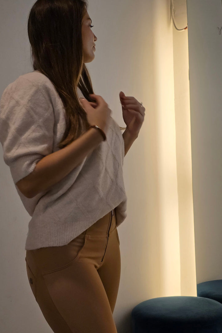 (WRUP2HC006PREC-M44) Leather Look WR.UP® met Hoge Taille en Rits Sluiting