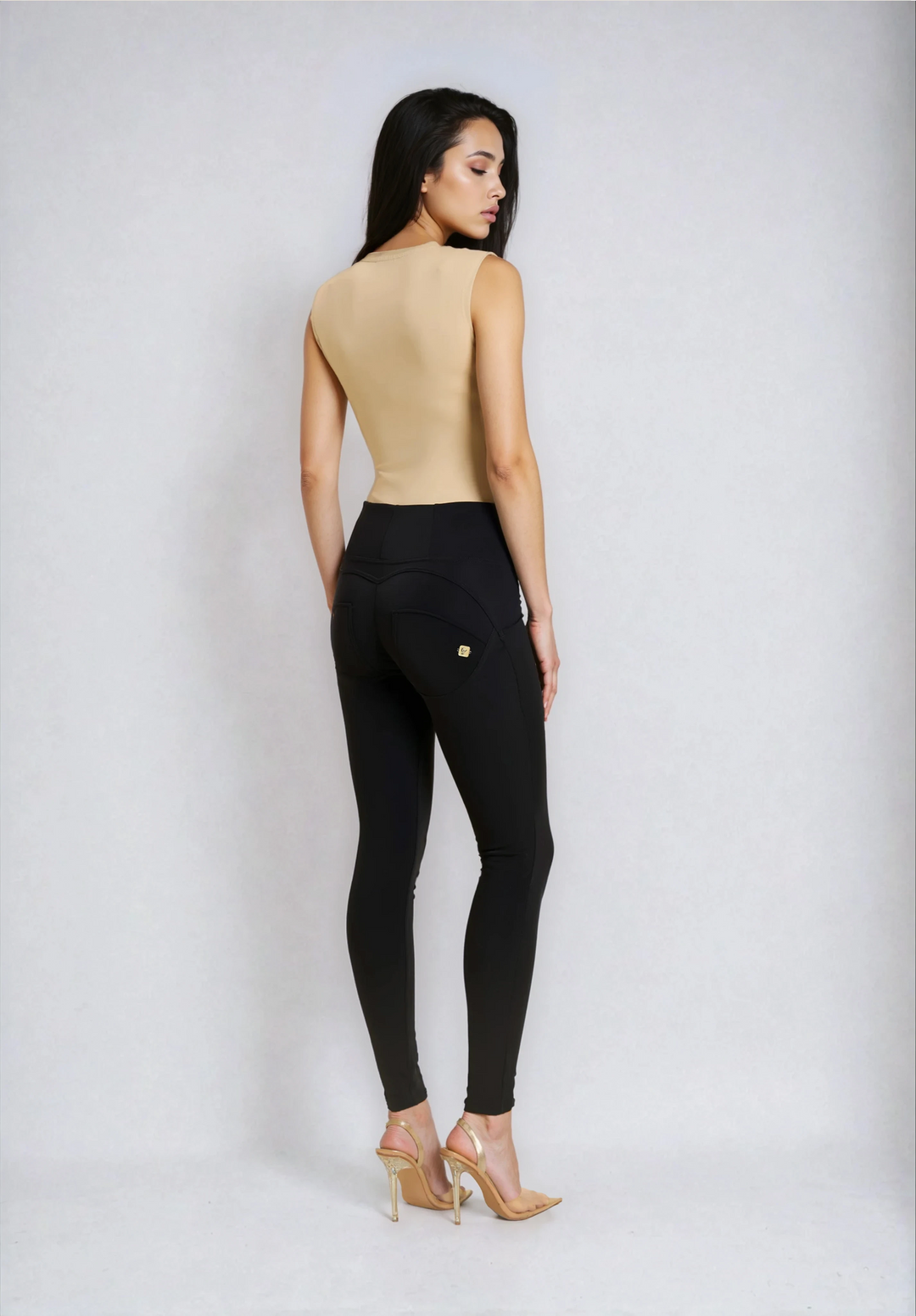 (WRUP2HF2564-N) Nylon Jersey Stretch Skinny Black pant