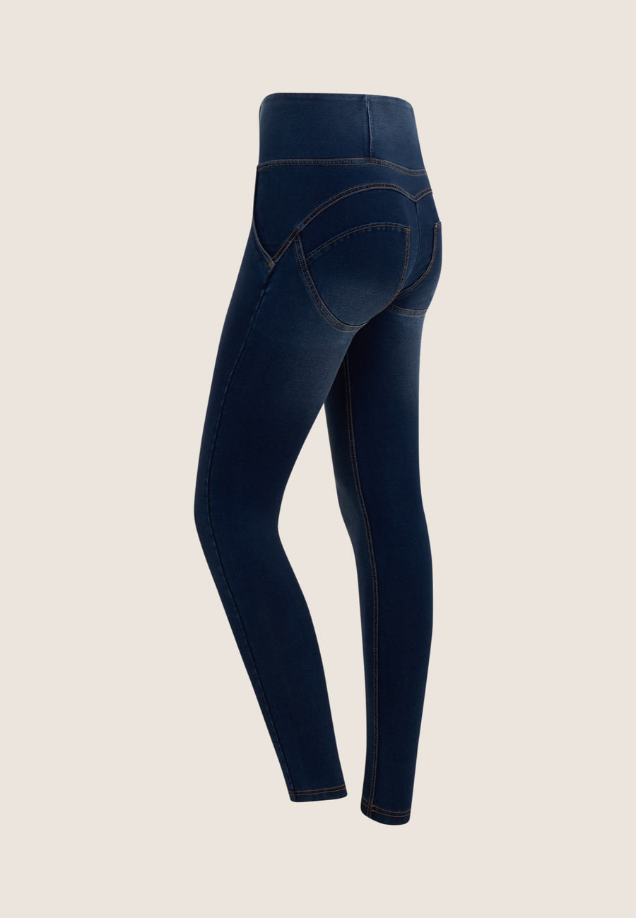 Pull WR.UP® taille haute avec détails aux hanches et fermeture éclair dorée autre vue