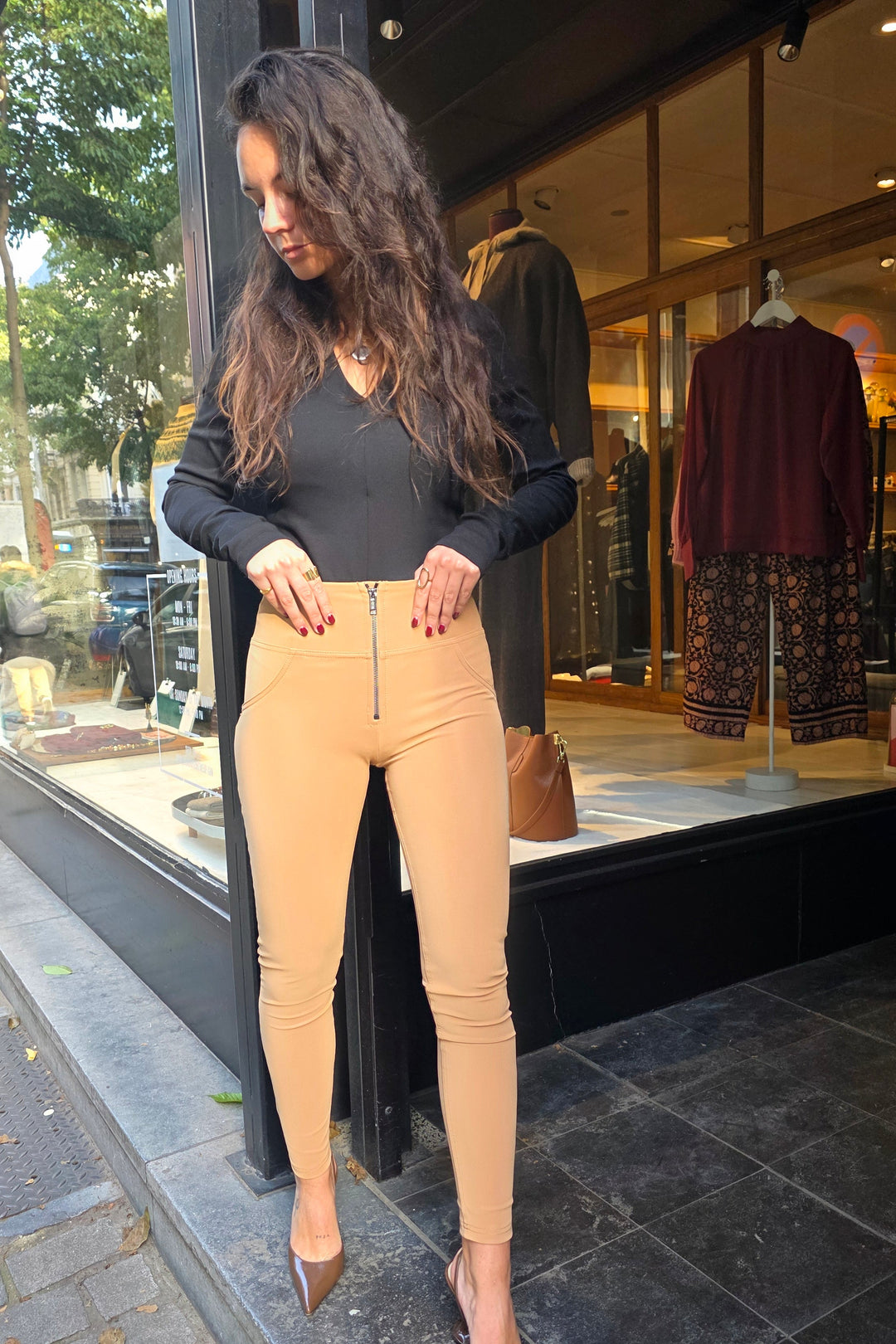 (WRUP2HF461-M107) Faux Leather WR.UP® met Satin Look Effect