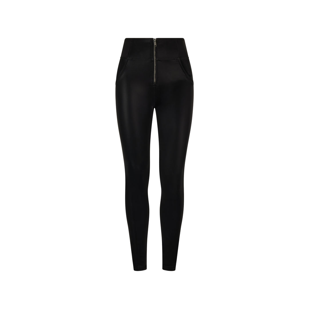 (WRUP2HF461-N) Faux Leather WR.UP® met Satin Look Effect
