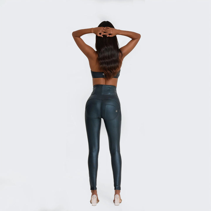 (WRUP2HHS453-N1) D.I.W.O.®  Super High Waist met een Shiny Coating