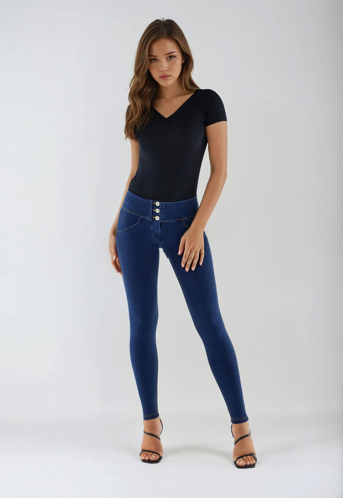 (WRUP1MC002-J0Y) PANTALON BLEU TAILLE MOYENNE COUPE SKINNY EN DENIM STRETCH WR.UP® agrandi