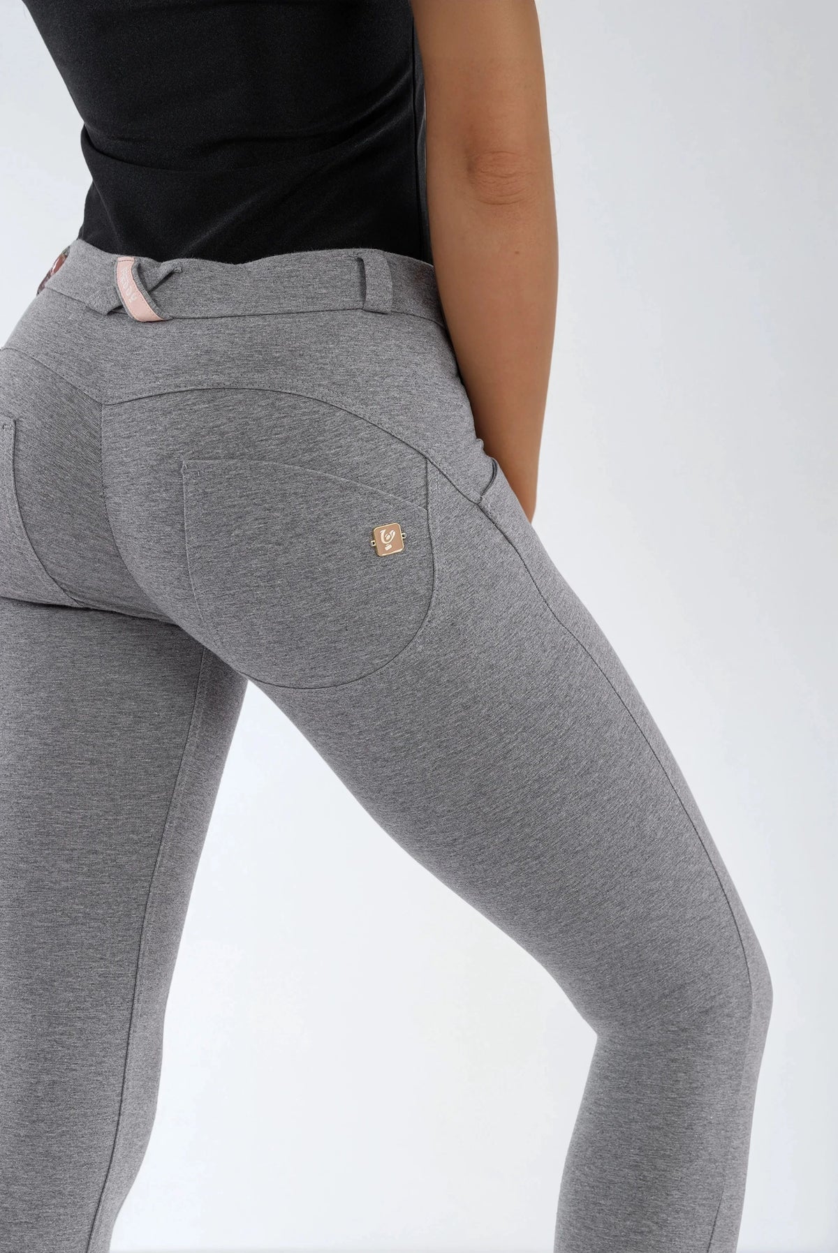 (WRUP2RC001-H40) Skinny Basic WR.UP® met een Regular Waist in Zacht Katoen ♥ enlarged