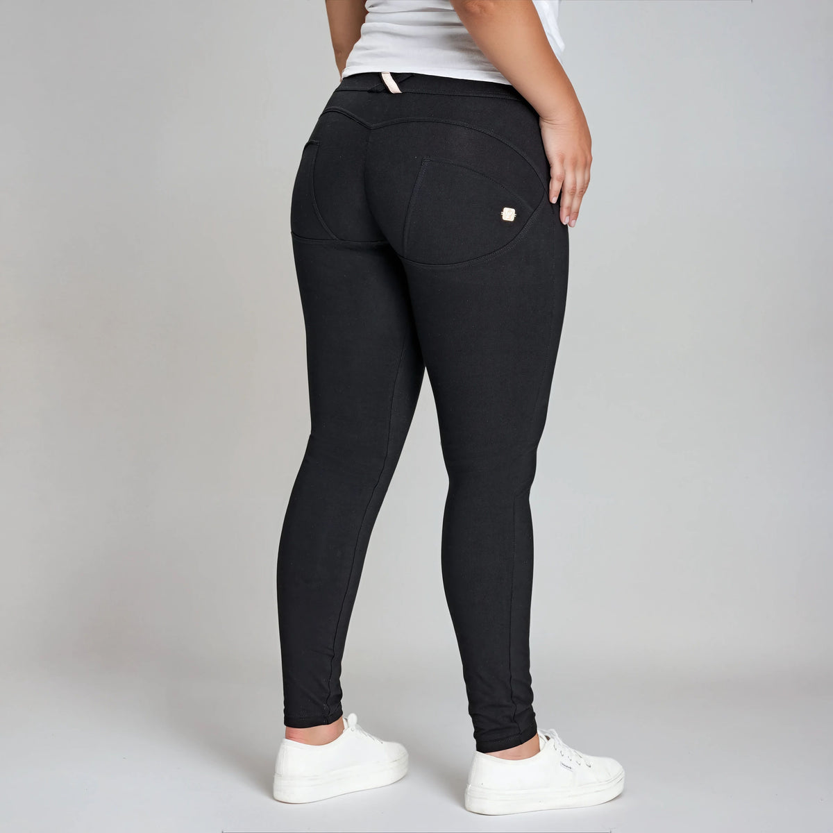 (WRUP2RC001ORG-N) Skinny Basic WR.UP® met een Regular Waist in Zacht Katoen enlarged