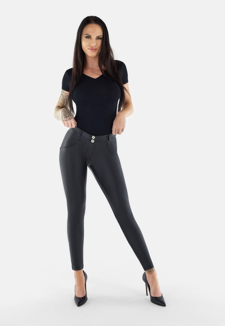 Be inspired by our collection of Vegan Leather pants Freddy Pantroom
