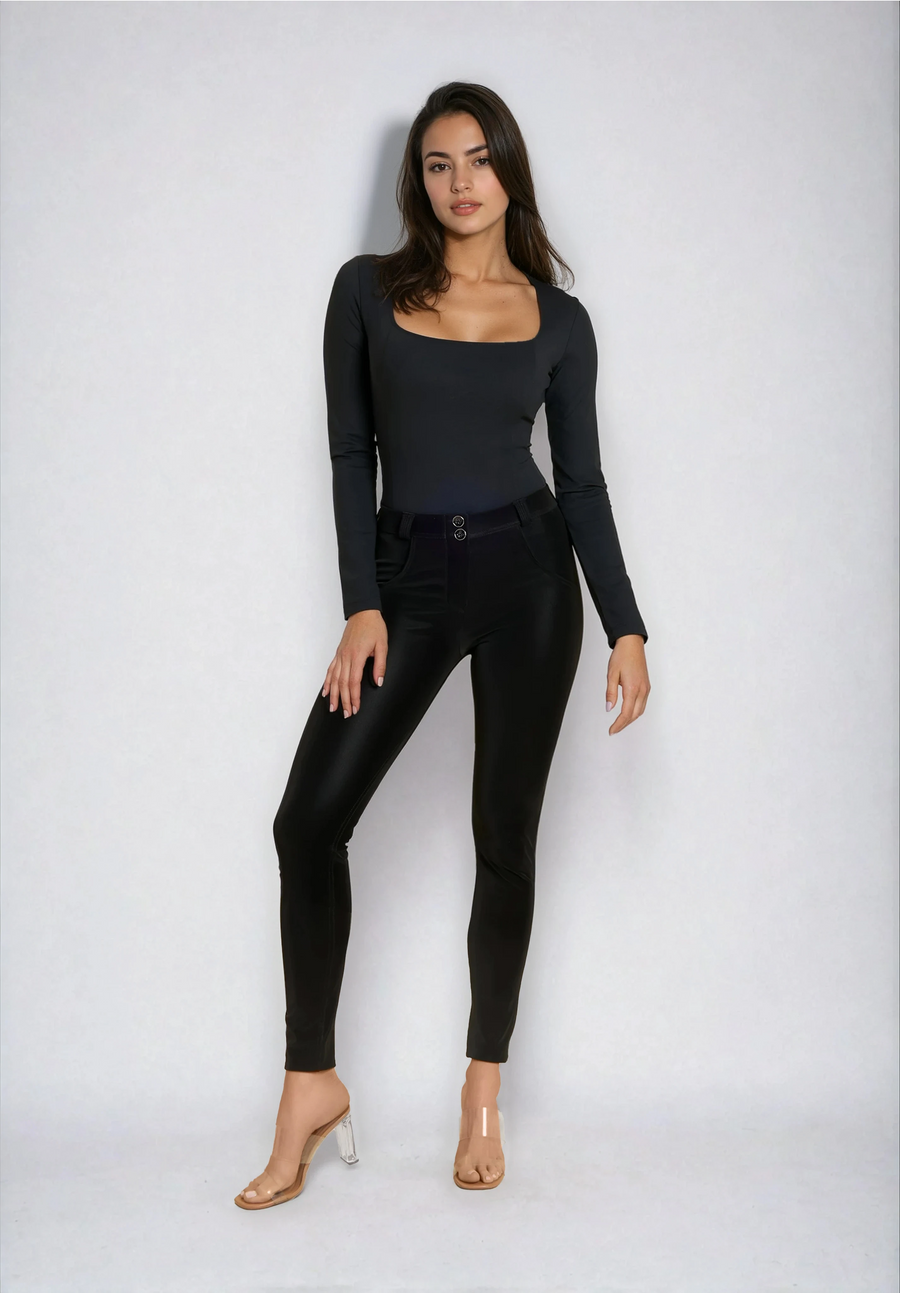 Recycled faux leather Skinny Black pant