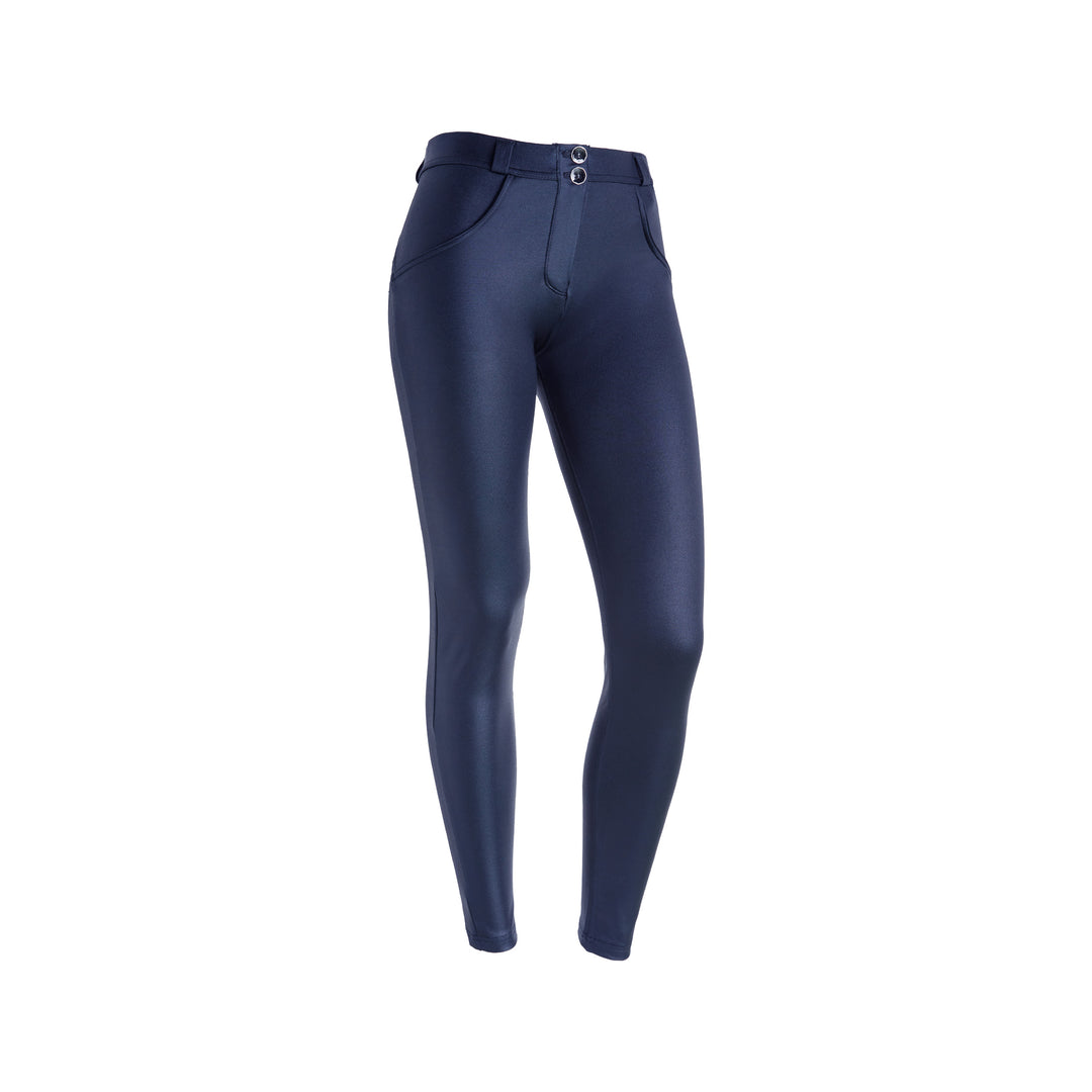 (WRUP2RS454-B124) D.I.W.O.® Regular Waist met een Shiny Coating
