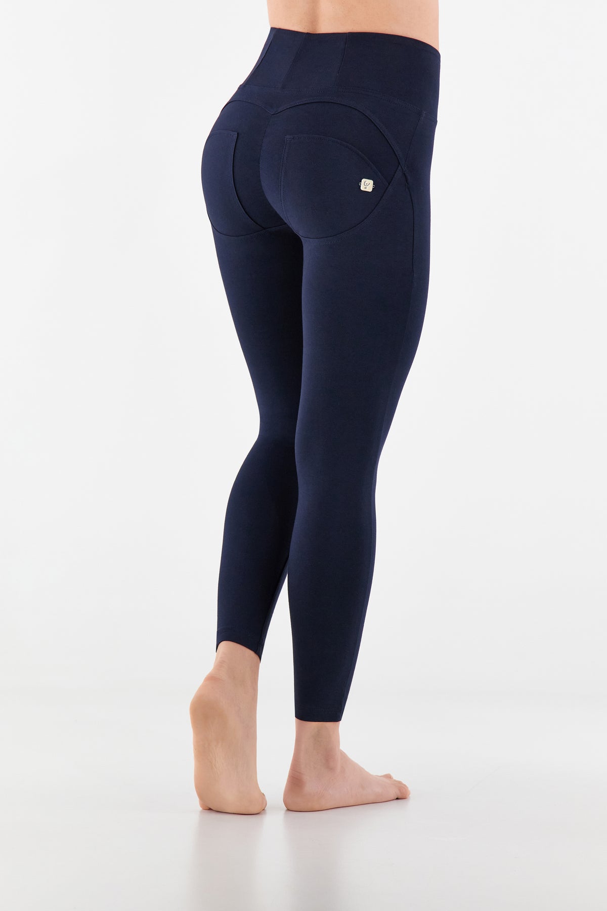 (WRUP4HC001ORG-B94) Organic Cotton Heavy Jersey stretch Skinny Ankle length Blue pant enlarged