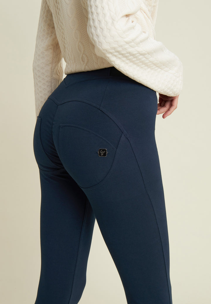 (WRUP4HF2522-B109) Organic Cotton Heavy Jersey stretch Skinny Ankle length Blue pant