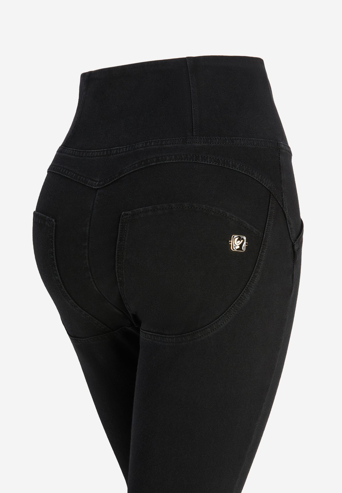 (WRUP4HS402-J7N) Jean WR.UP® longueur cheville avec fermeture éclair dorée agrandi