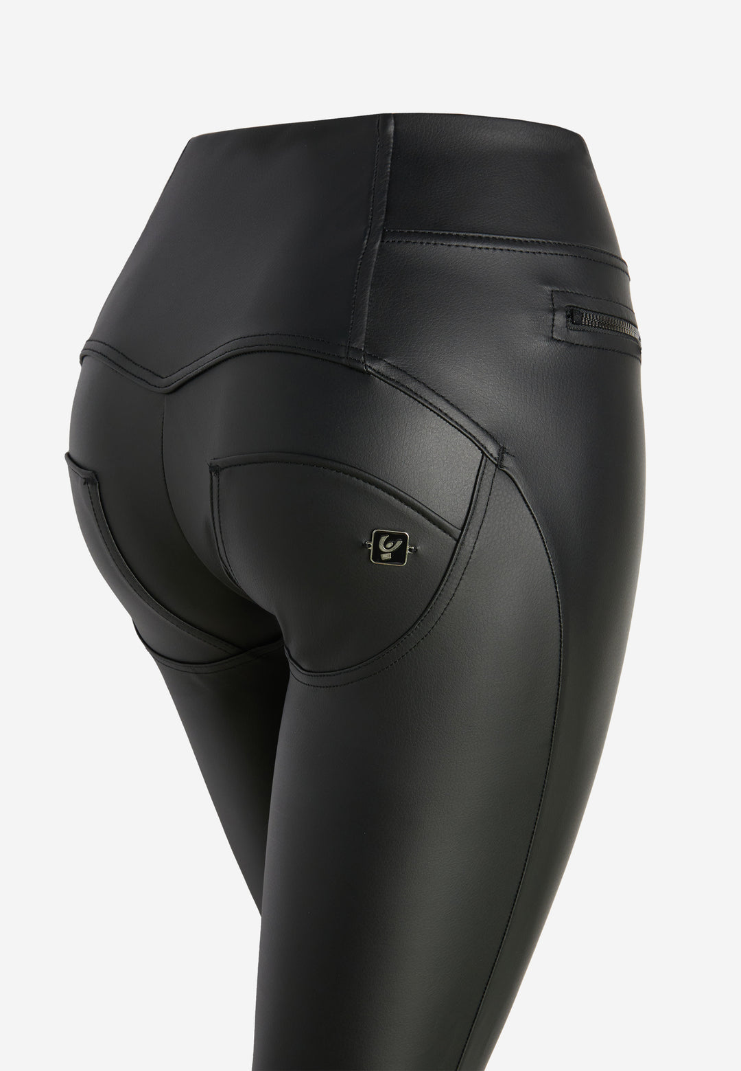 (WRUP4HS434-N) Faux Leather WR.UP® Zip Details in Enkel Lengte