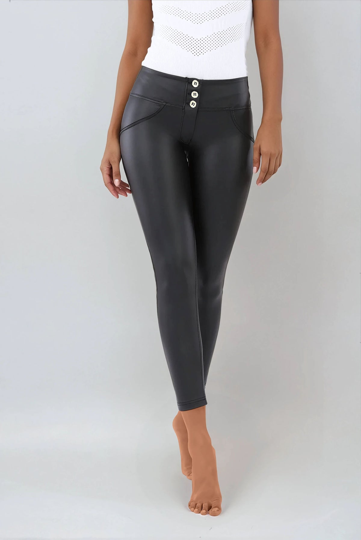 (WRUP4MC006PREC-N) Taille mi-haute aspect cuir WR.UP® en longueur longue avec fermeture éclair agrandi
