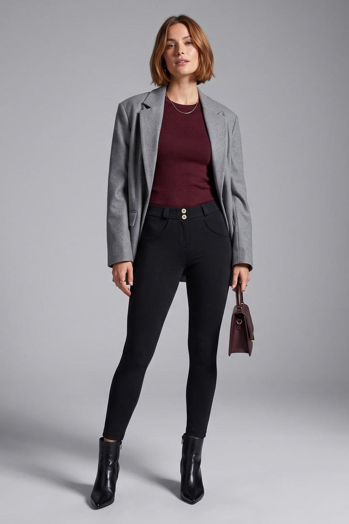 (WRUP4RC001ORG-N) Black WR.UP® Basic with a Regular Waist in Ankle Length in Soft Cotton