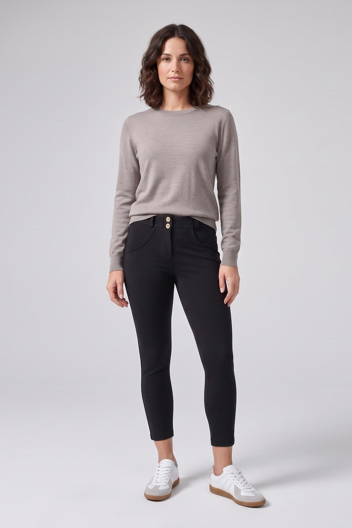 (WRUP4RC001ORG-N) Black WR.UP® Basic with a Regular Waist in Ankle Length in Soft Cotton
