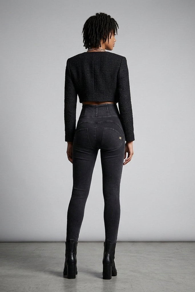 Denim Look WR.UP® avec une taille très haute et des poches plaquées autre vue