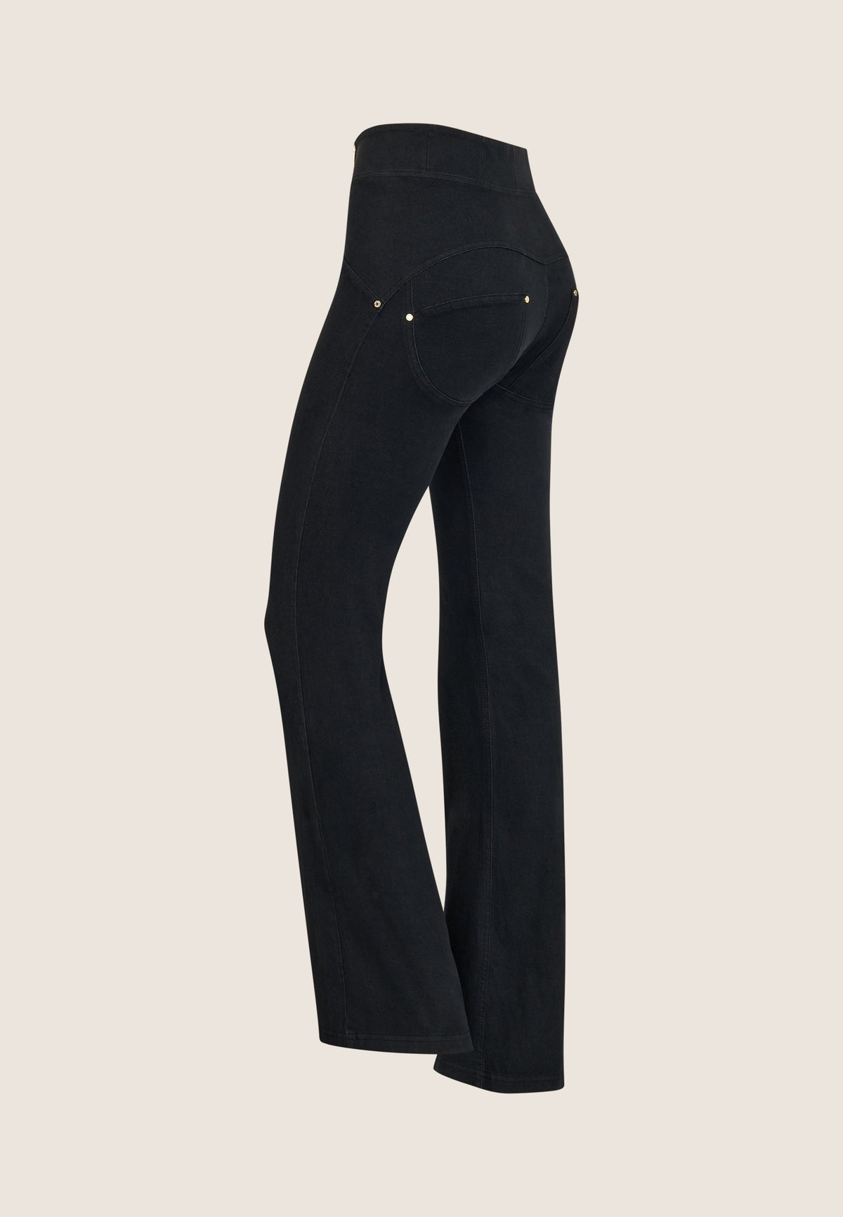 (WRUPSNUG11HF411-N) WR.UP® taille haute avec détails dorés en denim tissé agrandi