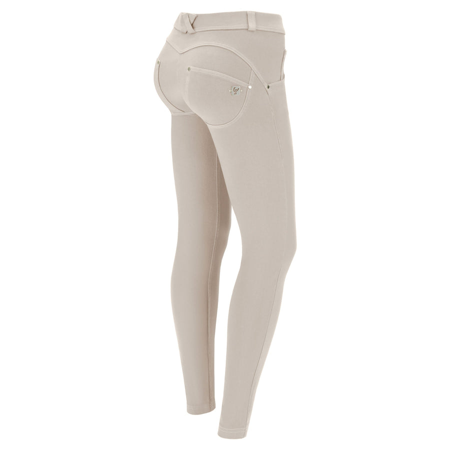 Woven Denim WR.UP® Jeans met Regular Waist another view