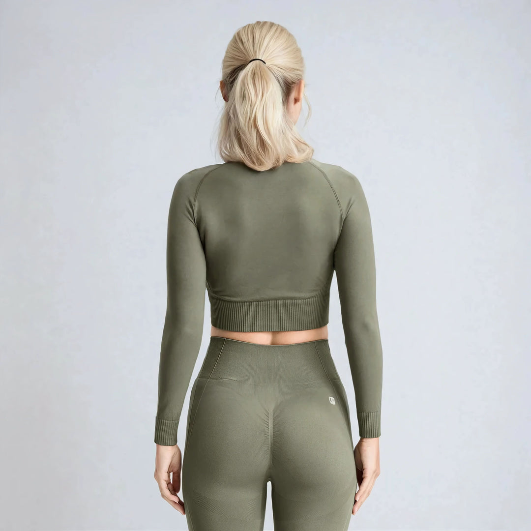(F3WSFT3-V52) Seamless Cropped Top with Long Sleeves