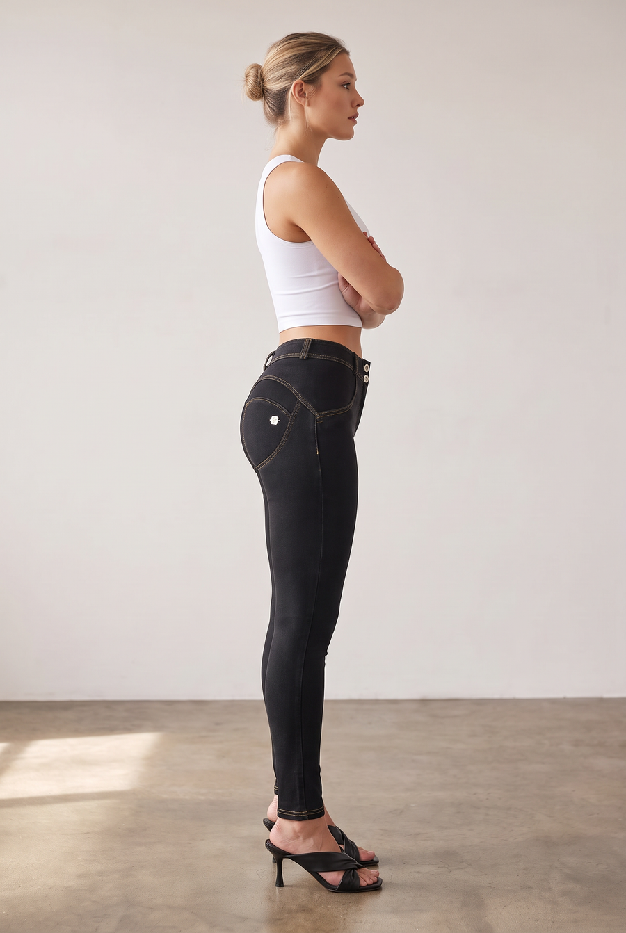 Zwarte WR.UP® Regular Waist in Denim Look ander aanzicht