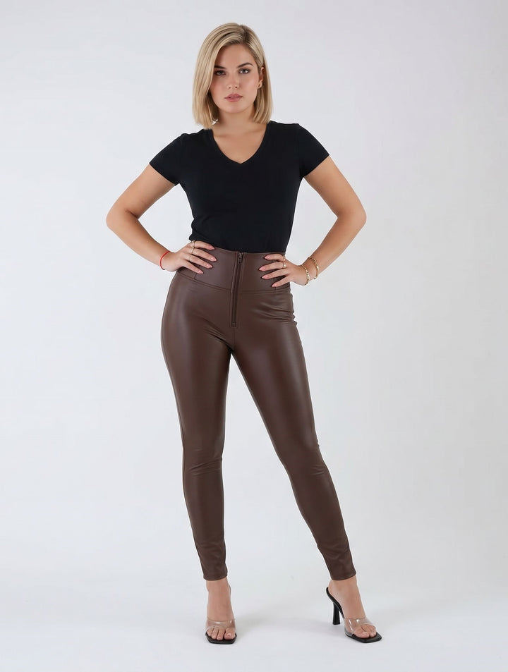 (WRUP1HC006PNS-M12) Curvy Leather Look WR.UP® met Hoge Taille en Rits Sluiting