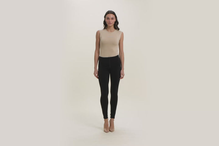 (WRUP2HF2564-N) Nylon Jersey Stretch Skinny Black pant